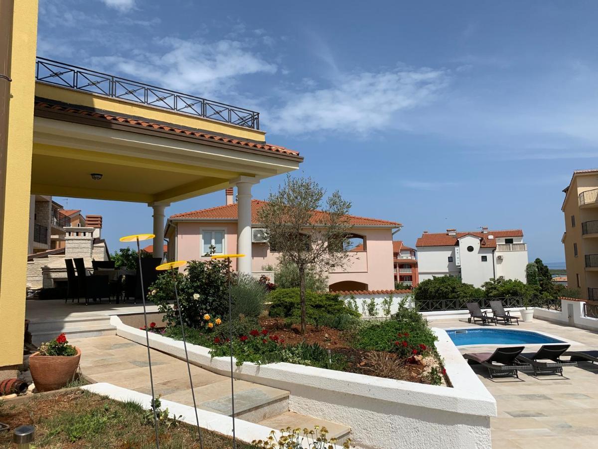 Villa Istriana Ližnjan Екстериор снимка