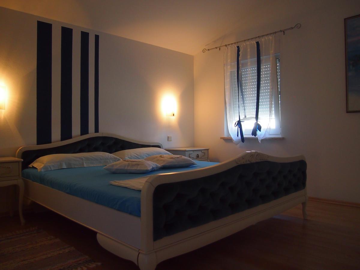 Villa Istriana Ližnjan Екстериор снимка